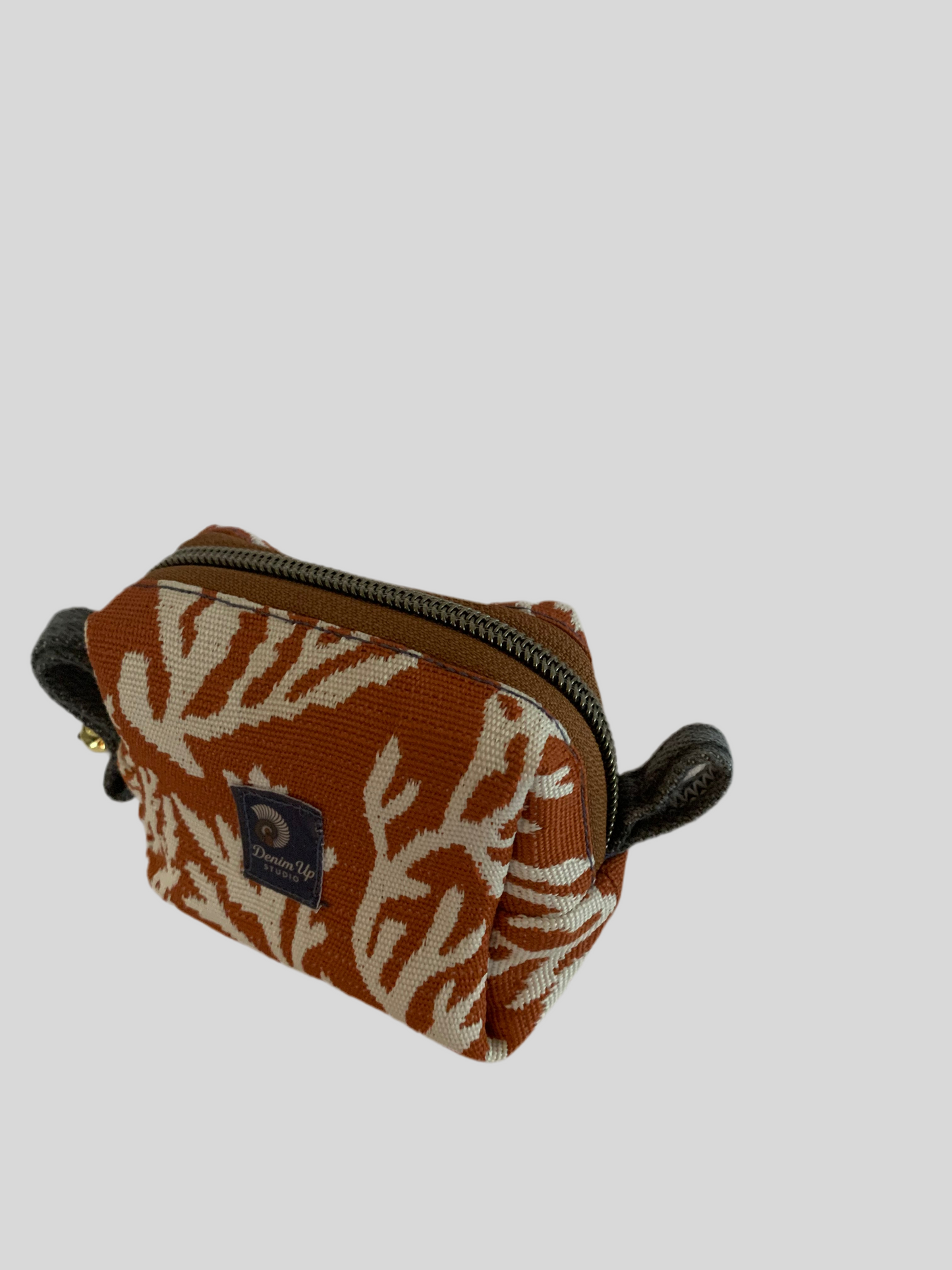 Coral & Denim Mini accent coin pouch (B)