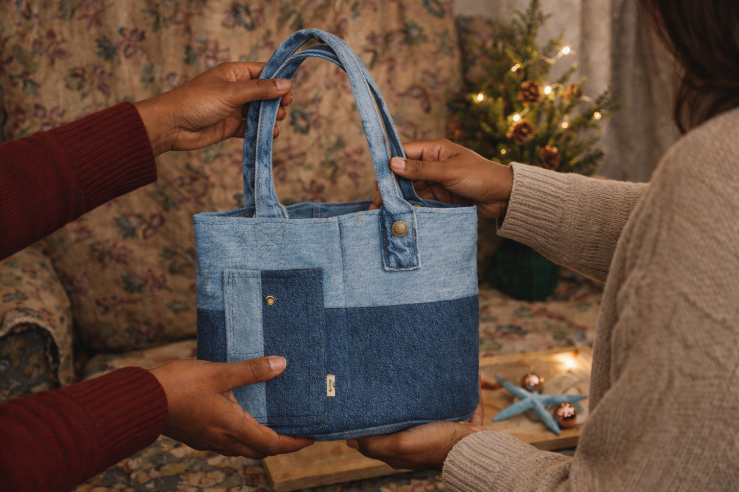 The Coastline Wine Tote