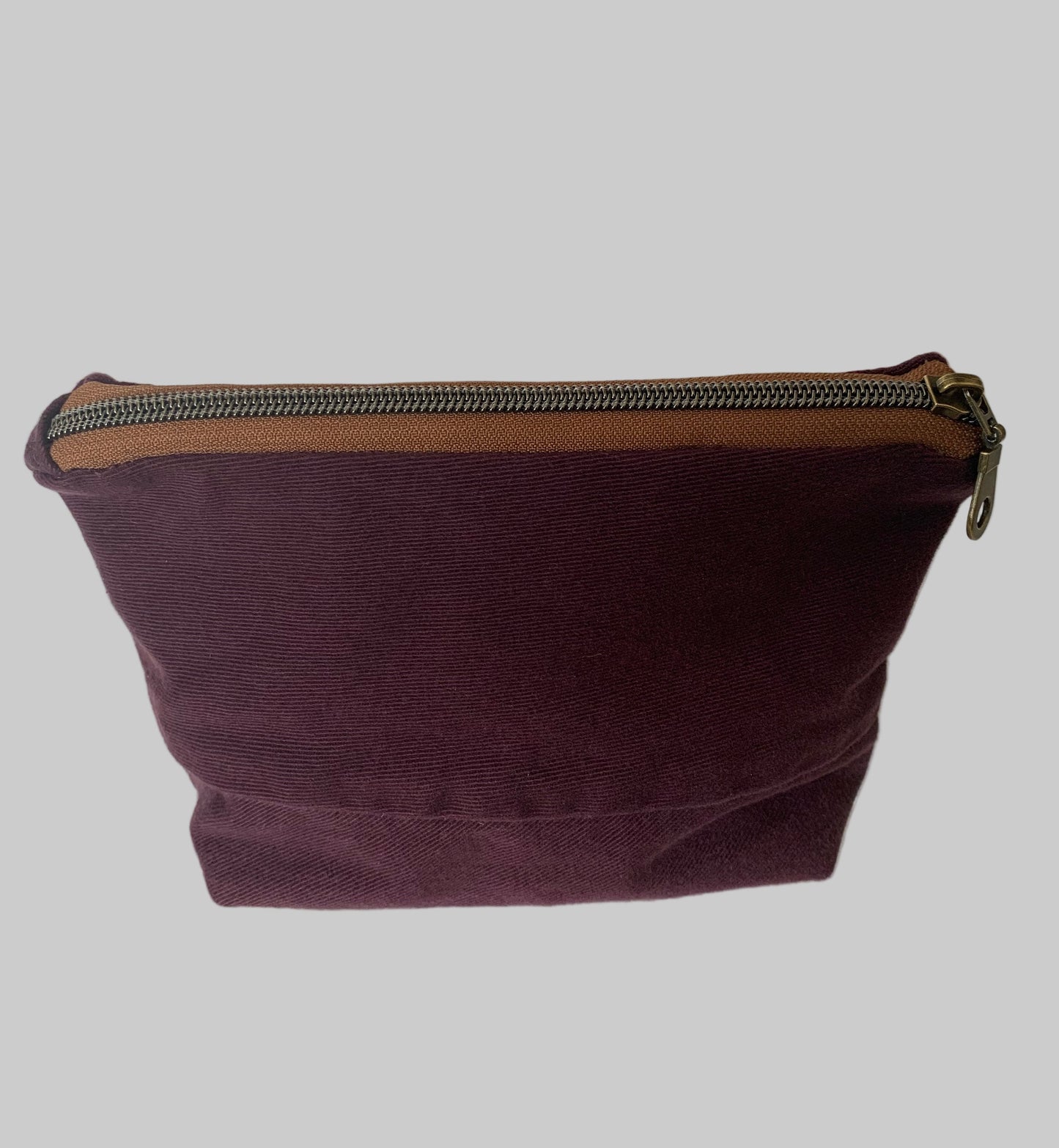 Pfiefer beach zipper pouch