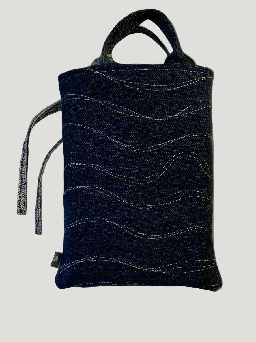 Sand Dollar Slim Tote — Collectible, First Edition