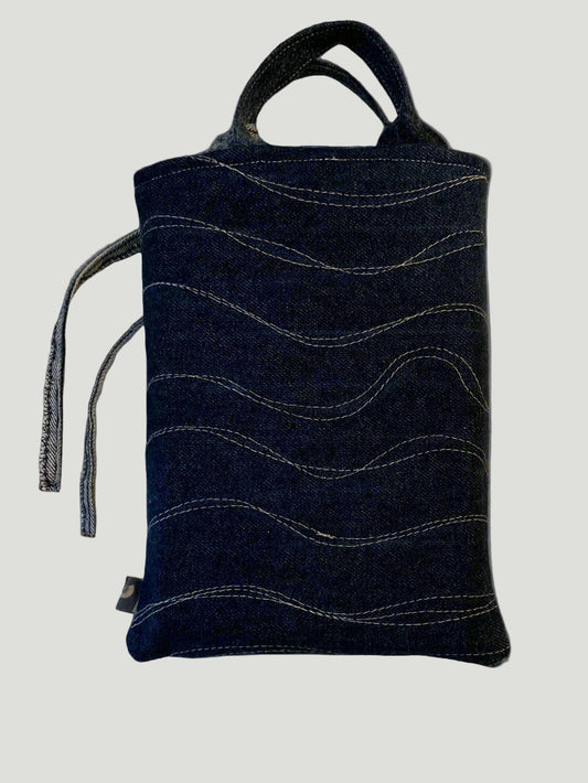 Sand Dollar Slim Tote — Collectible, First Edition