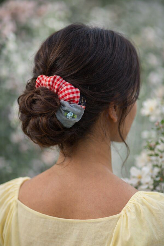 Effortless Scrunchie – Gingham & Denim Blend